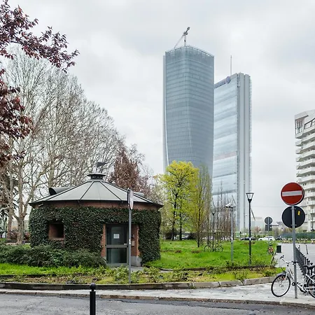 Citylife Fiera Milanocity 公寓 *